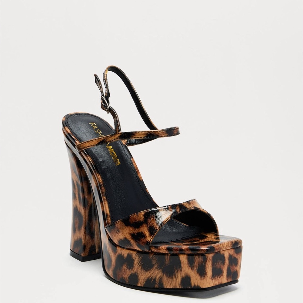 Leopard Platform heels
